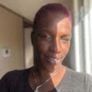 Meet your Posher, Farrah